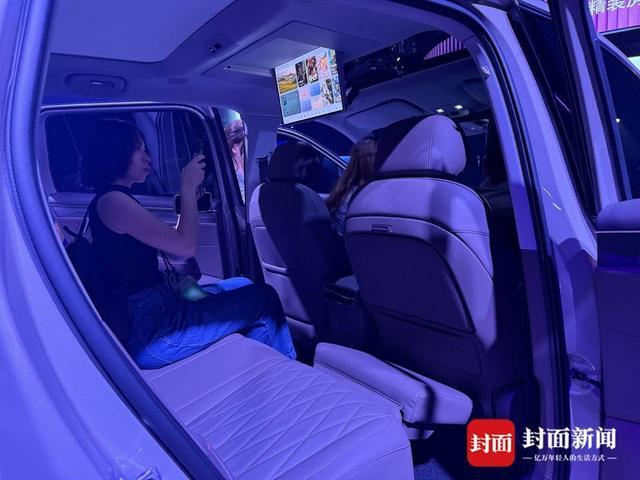 华为之后，字节也在深入汽车圈：荣威抢先落地豆包座舱助手